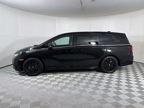 Used 2025 Honda Odyssey Sport-L image 2