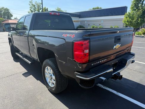 Used 2015 Chevrolet Silverado 2500 LT w/ LT Convenience Package AWD/4WD image 7