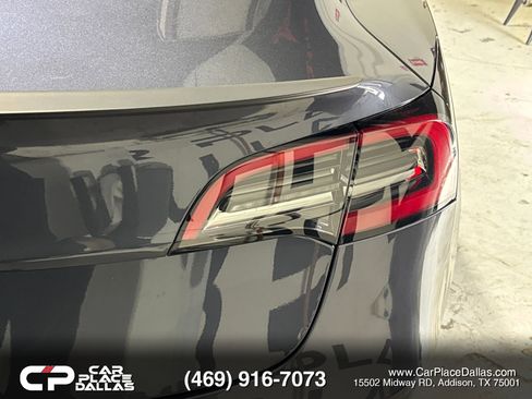 Used 2023 Tesla Model 3 Standard Range image 18