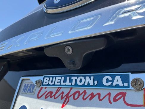 Used 2019 Ford Explorer Limited w/ Class III Trailer Tow Package FWD image 19