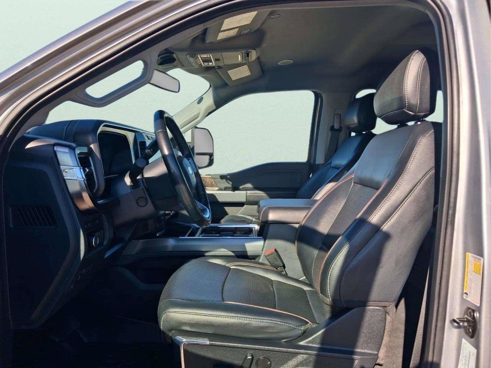 Used 2018 RAM 3500 Laramie AWD/4WD image 9