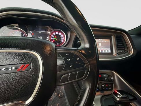 Used 2020 Dodge Challenger SXT RWD image 24