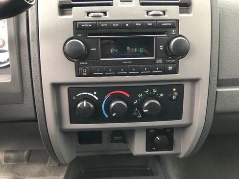 Used 2005 Dodge Dakota SLT AWD/4WD image 19