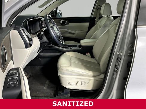 Used 2023 Kia Sorento S AWD/4WD image 17