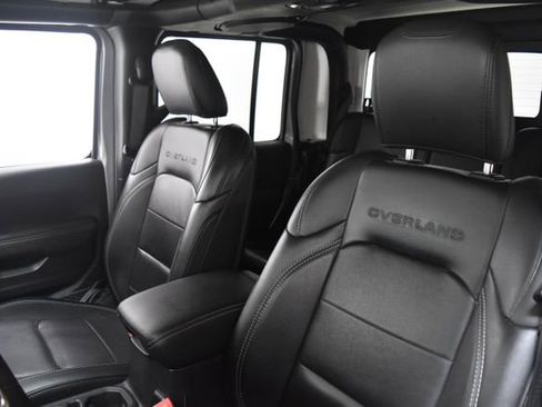 Certified 2020 Jeep Gladiator Overland image 10