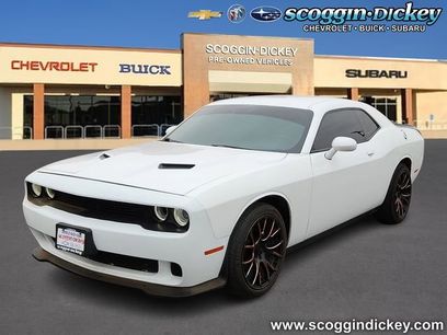 Used 2016 Dodge Challenger SXT