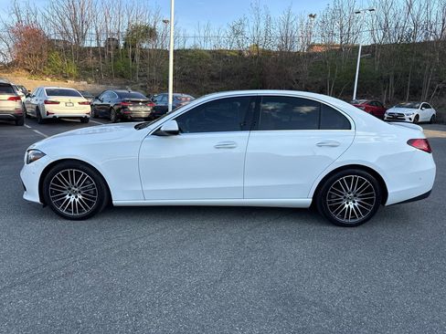Used 2023 Mercedes-Benz C 300 4MATIC Sedan w/ Exclusive Trim Package image 11