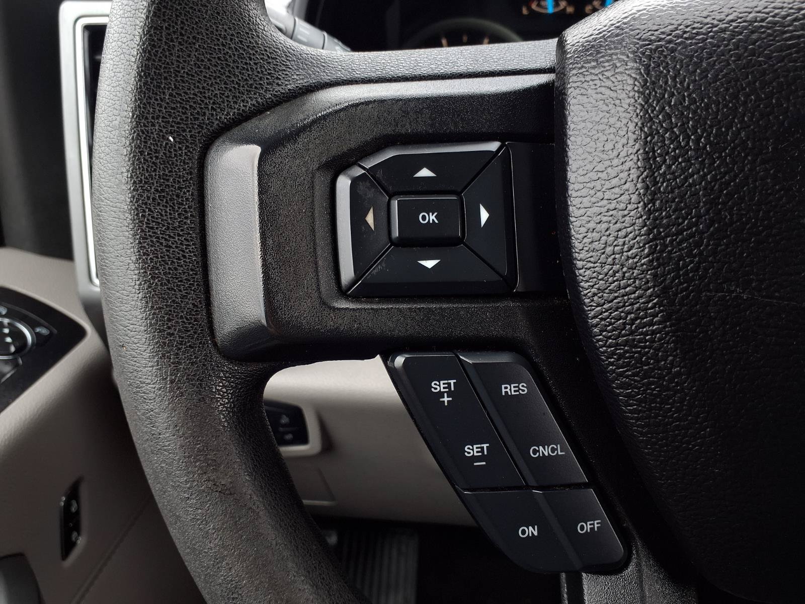 Used 2017 Ford F150 XLT AWD/4WD image 20