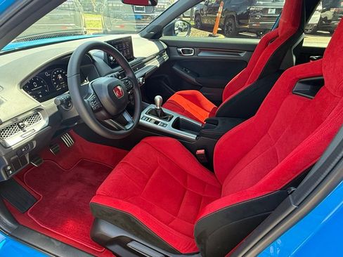 Used 2025 Honda Civic Type R image 18