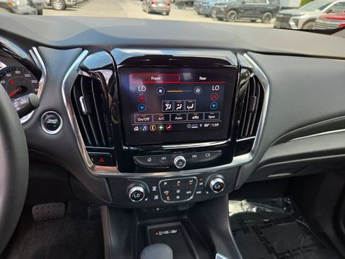 Certified 2023 Chevrolet Traverse LT AWD/4WD image 15