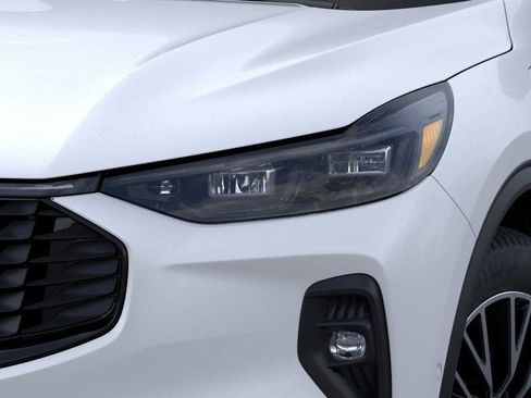 New 2024 Ford Escape SE w/ PHEV Premium Package FWD image 19