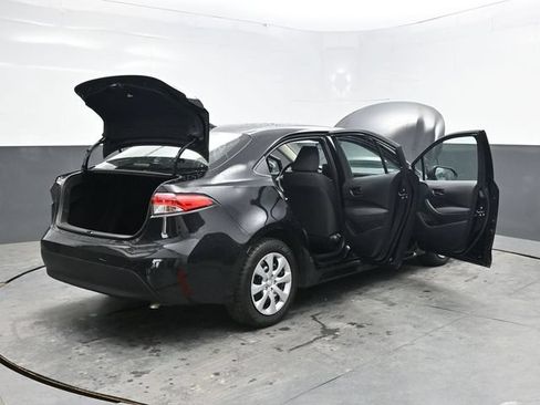 Used 2023 Toyota Corolla LE FWD image 37
