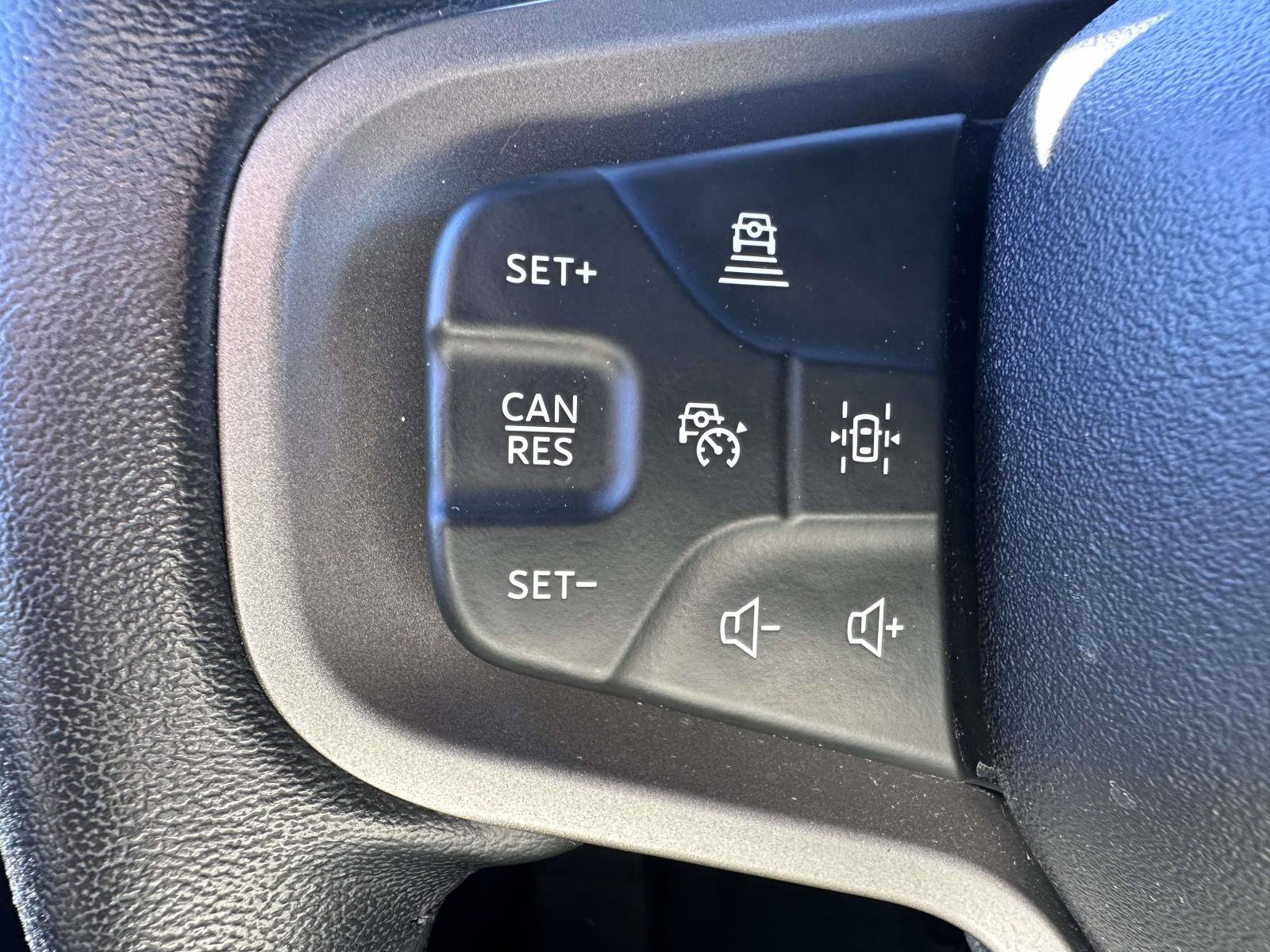 Used 2023 Ford Bronco Wildtrak AWD/4WD image 15