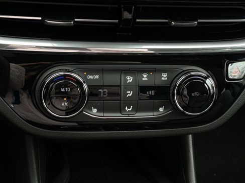 New 2026 Buick Envista Sport Touring w/ Convenience I Package FWD image 20
