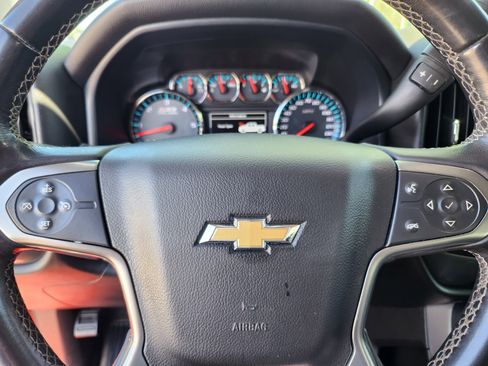 Used 2018 Chevrolet Silverado 1500 LT w/ All Star Edition AWD/4WD image 8