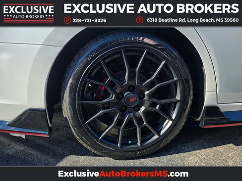 Used 2021 Toyota Avalon TRD image 15