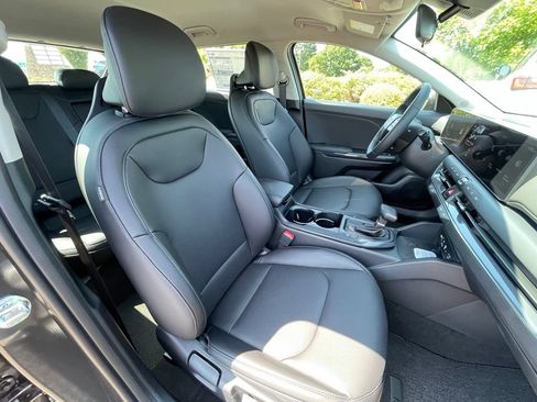 New 2026 Kia K4 EX FWD image 29