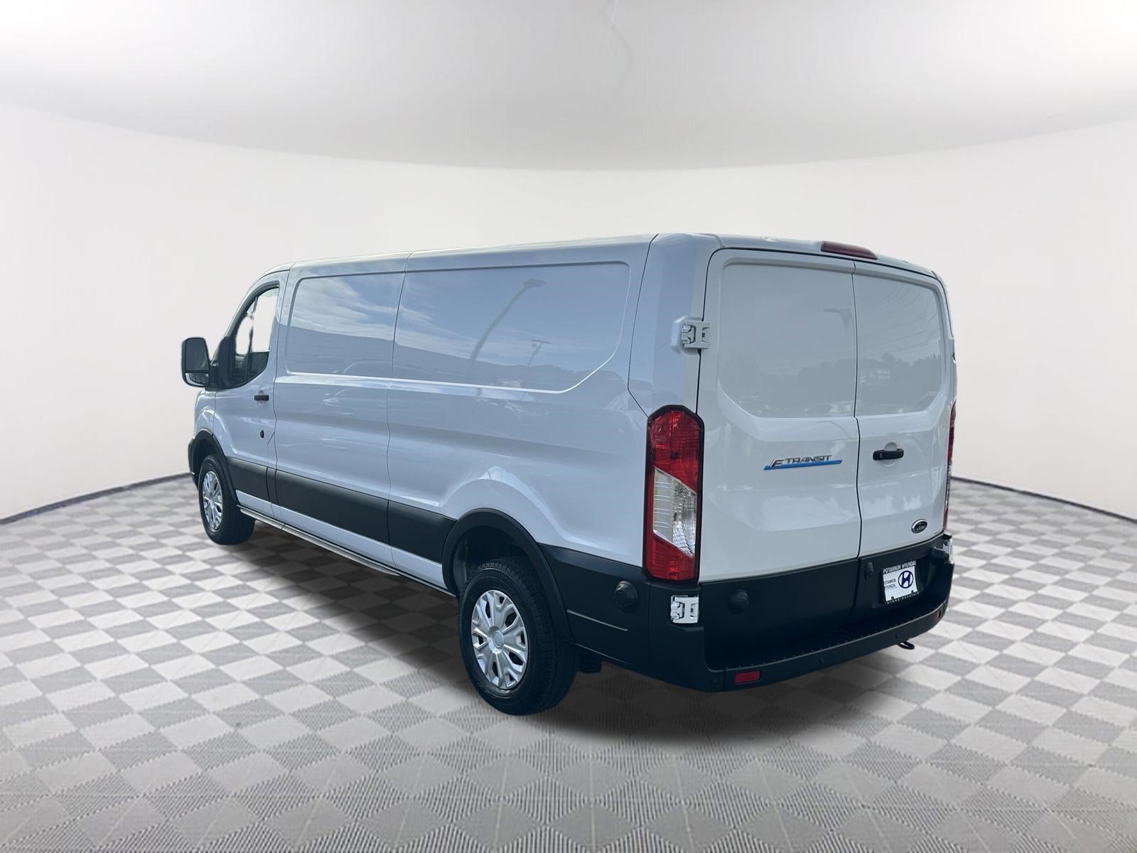 Used 2024 Ford E-Transit Low Roof RWD image 7