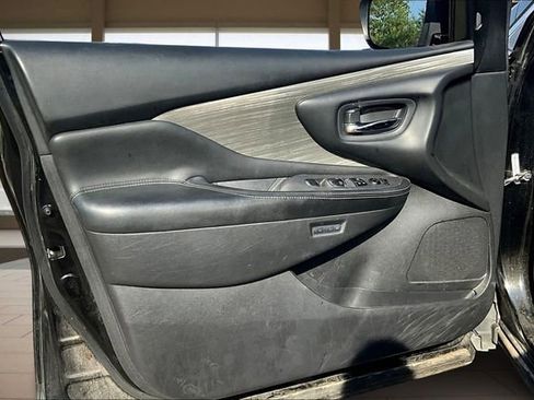 Used 2017 Nissan Murano SL image 23