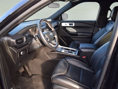 Certified 2023 Ford Explorer ST w/ Equipment Group 401A image 10