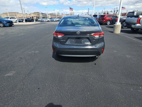 Certified 2024 Toyota Corolla LE w/ LE Convenience Package FWD image 4