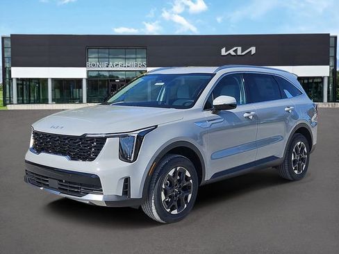 New 2026 Kia Sorento S AWD/4WD image 2