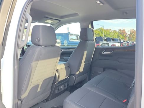 New 2026 GMC Sierra 1500 Elevation image 13