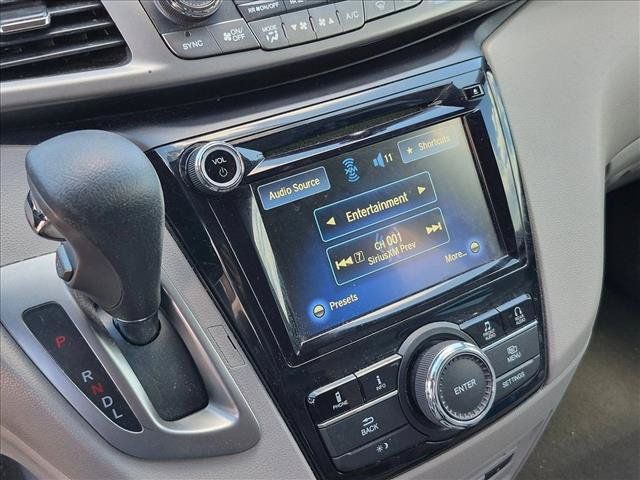 Used 2016 Honda Odyssey SE image 11