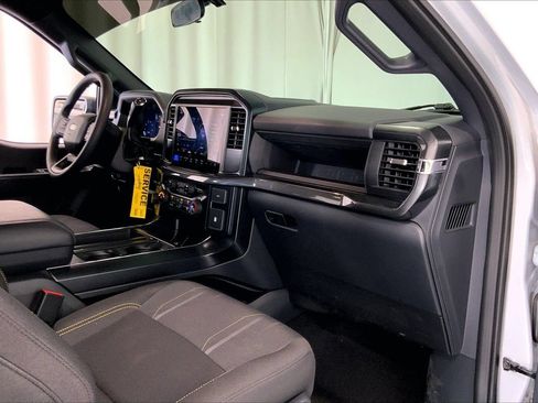 Used 2025 Ford F150 STX w/ Equipment Group 200A RWD image 28