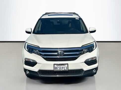 Used 2016 Honda Pilot Elite image 2