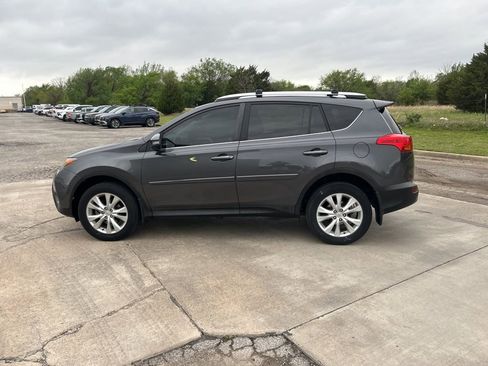 Used 2013 Toyota RAV4 Limited image 9