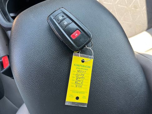 Used 2024 Toyota RAV4 XLE image 12