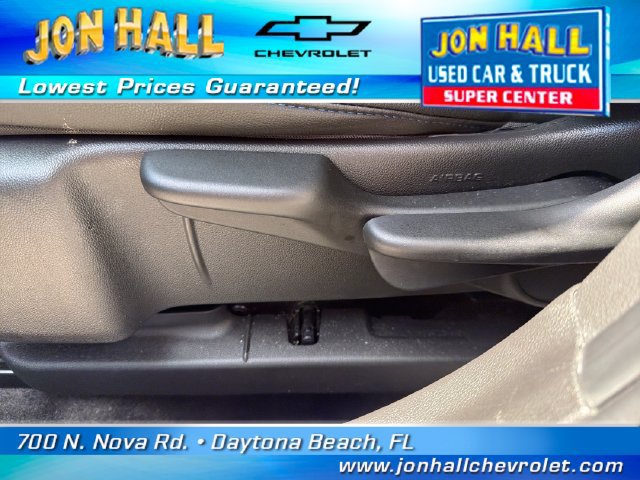 Used 2025 Chevrolet Trax LT w/ Driver Confidence Package FWD image 15