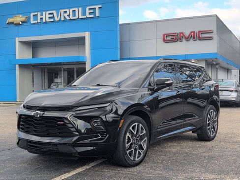 Used 2024 Chevrolet Blazer RS w/ Driver Confidence II Package image 1