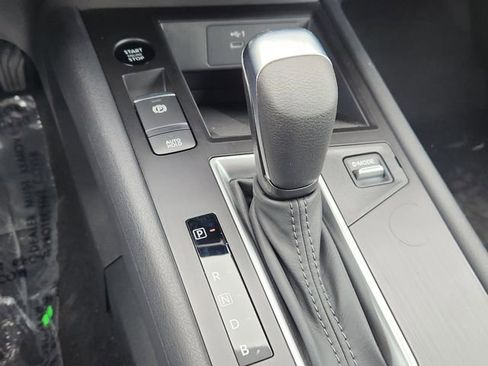 New 2026 Nissan Kicks S image 12