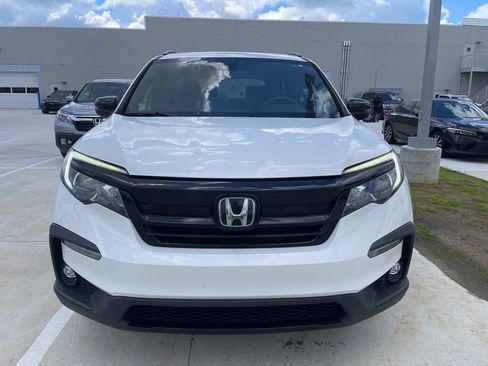Used 2022 Honda Pilot Sport image 2