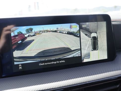 New 2026 Nissan Kicks SR FWD image 11