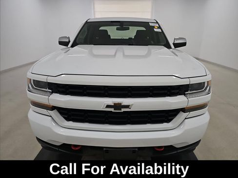 Used 2017 Chevrolet Silverado 1500 Custom w/ Custom Convenience Package RWD image 6