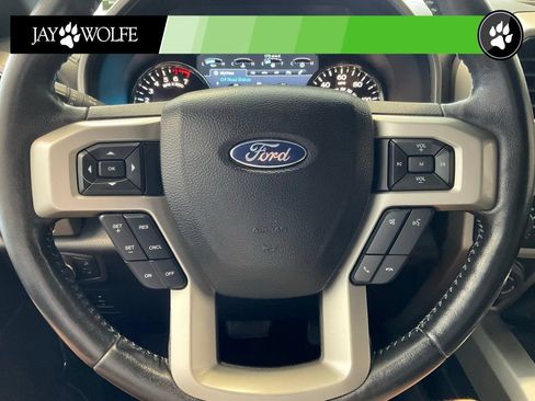 Used 2018 Ford F150 Lariat AWD/4WD image 11