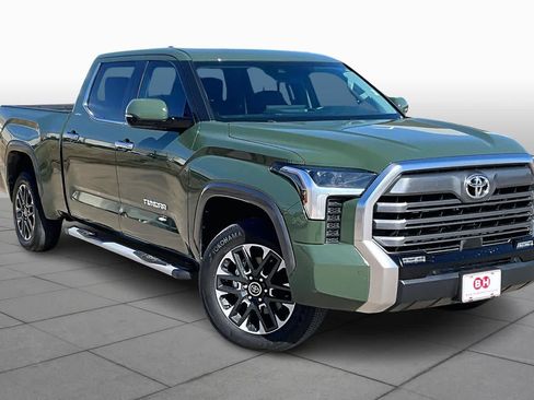 Used 2023 Toyota Tundra Limited w/ Power Package image 3