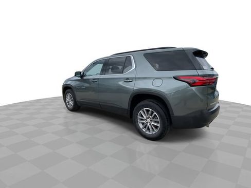 Used 2023 Chevrolet Traverse LT FWD image 8