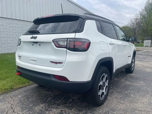 Used 2022 Jeep Compass Trailhawk w/ Trailhawk Elite Group AWD/4WD image 12