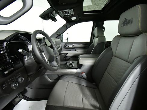 New 2026 Chevrolet Silverado 2500 ZR2 w/ ZR2 Bison Edition image 5