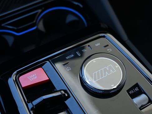 New 2026 BMW M5 Touring image 22