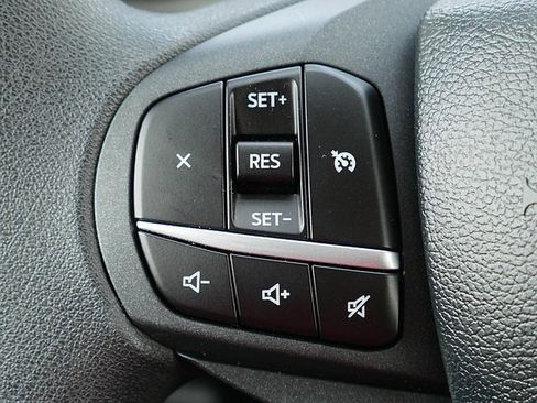 Used 2023 Ford Explorer 4WD image 31