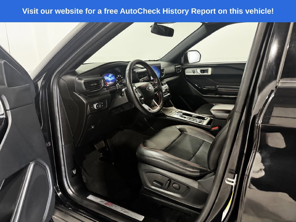 Used 2022 Ford Explorer ST-Line w/ Class IV Trailer Tow Package AWD/4WD image 16