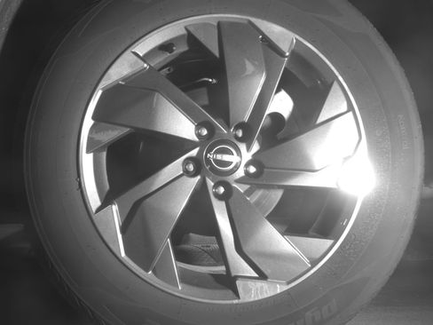 Used 2025 Nissan Rogue SV AWD/4WD image 14