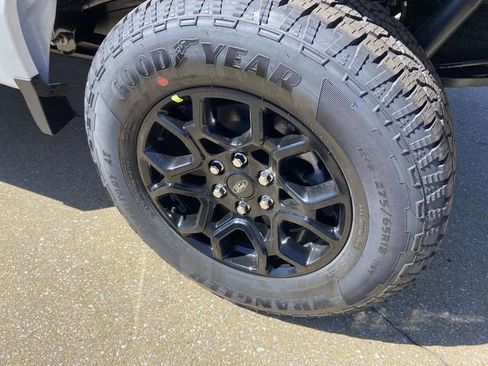 New 2026 Ford F150 XLT w/ Equipment Group 302A MID AWD/4WD image 7