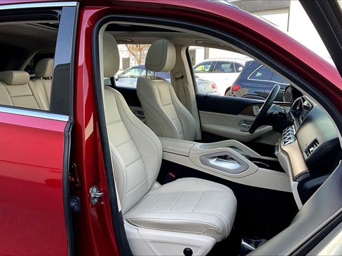 Used 2021 Mercedes-Benz GLE 350 4MATIC w/ Premium Package image 8