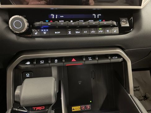 New 2026 Toyota Tundra Limited image 22